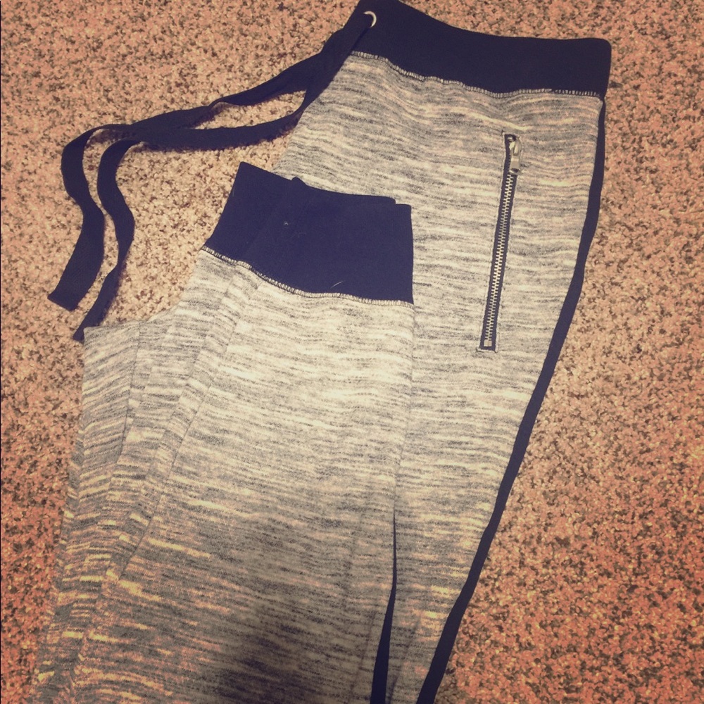 SOLD! Women’s joggers